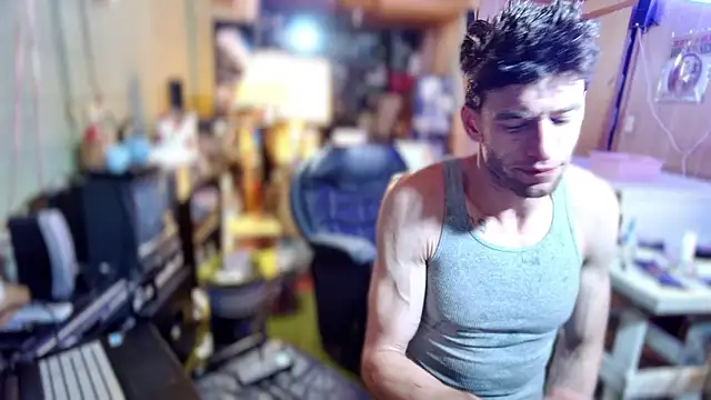 Snapshot of savageconfidence chatting on October 4, 5:49 am savageconfidence online show from October 4, 5:49 am