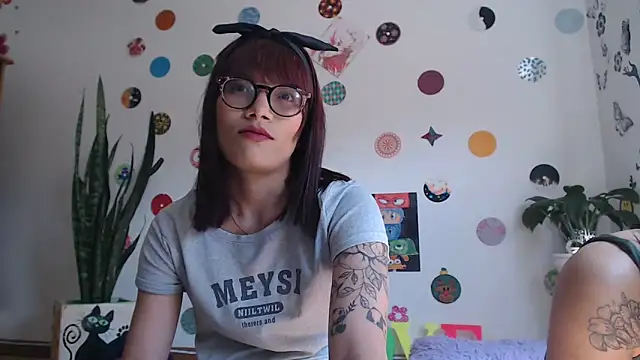 Yaumiko online show from January 16, 3:46 pm