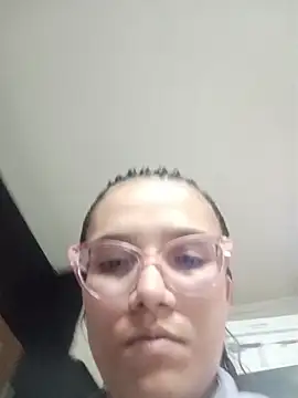 Yaumiko online show from November 24, 8:30 pm