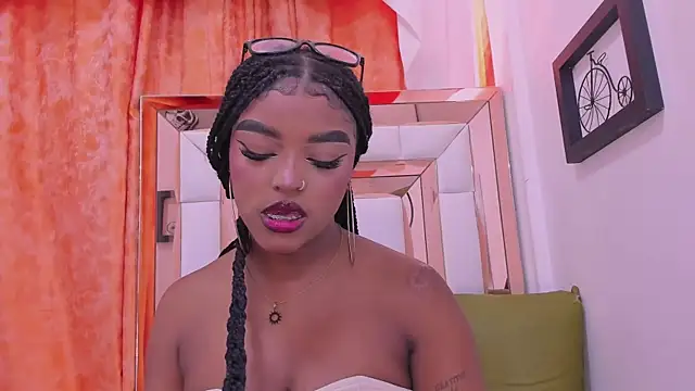 Snapshot of malu_horny_69 chatting on February 9, 8:02 pm malu horny 69 online show from February 9, 8:02 pm