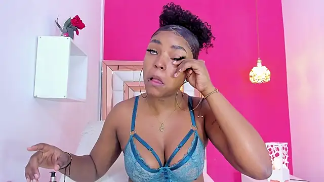 Snapshot of malu_horny_69 chatting on August 8, 12:29 pm malu horny 69 online show from August 8, 12:29 pm