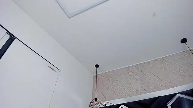 Snapshot of _Lixth_ chatting on December 1, 10:10 pm Lixth online show from December 1, 10:10 pm