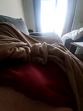 Snapshot of Giannis1990_ chatting on January 7, 1:13 pm Giannis1990 online show from January 7, 1:13 pm