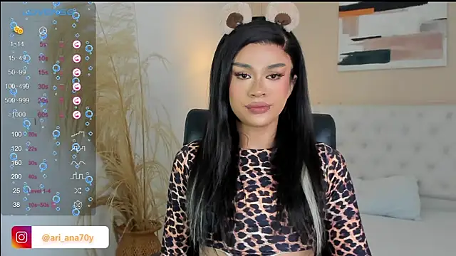 LOISE-XX online show from November 25, 7:30 am