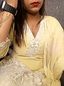 Divya girl online show from February 12, 8:27 am