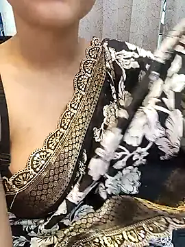 Divya girl online show from February 21, 11:22 am