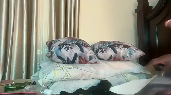 Snapshot of SexyAudreyFuck chatting on March 1, 2:23 pm SexyAudreyFuck online show from March 1, 2:23 pm