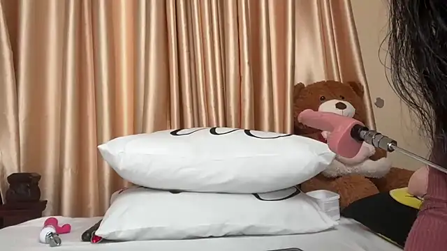 Snapshot of SexyAudreyFuck chatting on September 29, 12:27 am SexyAudreyFuck online show from September 29, 12:27 am