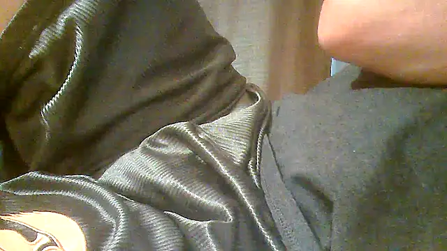 Snapshot of nuttinbuttcock69 chatting on June 3, 5:07 pm nuttinbuttcock69 online show from June 3, 5:07 pm