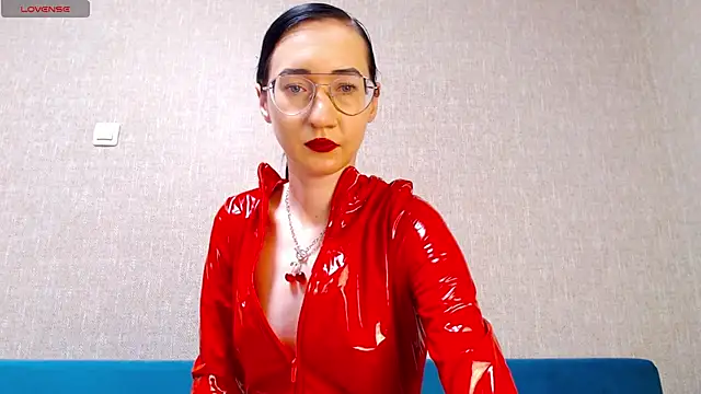 Snapshot of Xxx_goddes_xxX chatting on December 5, 9:18 am Xxx goddes xxX online show from December 5, 9:18 am