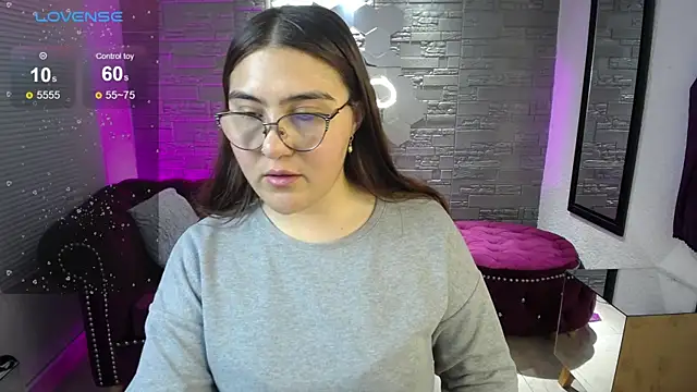 conniejames m online show from May 20, 10:54 am
