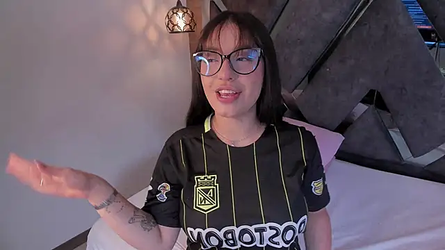 Venus velez  online show from April 13, 12:54 pm