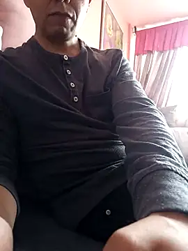 GuapoCoqueto online show from November 26, 8:10 pm