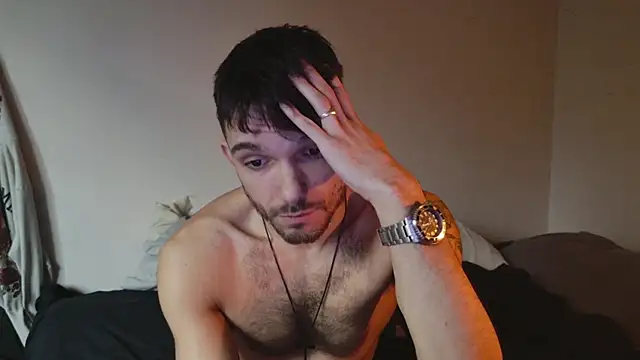 JackDesFeux online show from February 13, 8:45 pm