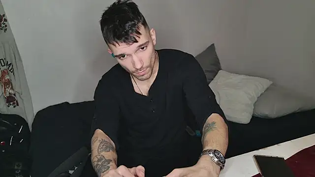 JackDesFeux online show from March 1, 2:15 am