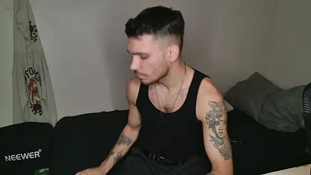 JackDesFeux online show from March 8, 1:06 am