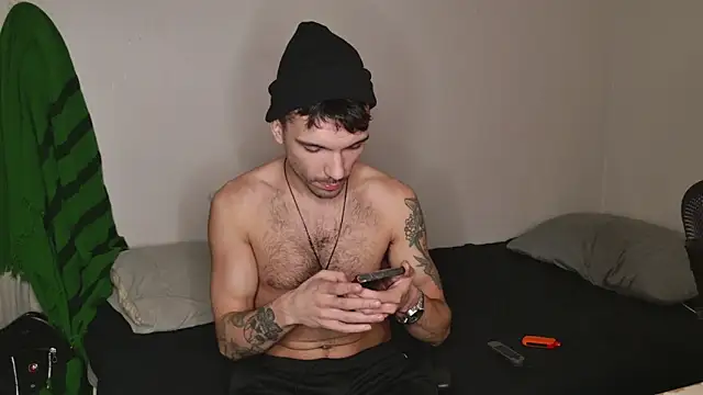 JackDesFeux online show from March 18, 12:38 am