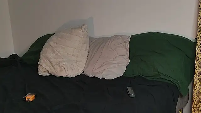 JackDesFeux online show from November 28, 11:46 am