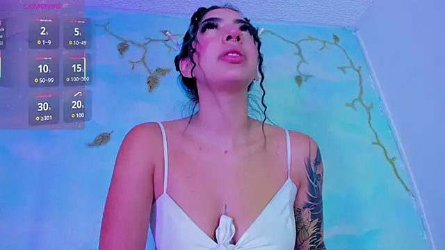 SaturnooStonee online show from October 24, 6:43 am