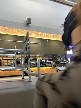 Snapshot of melody-dy chatting on December 21, 8:00 pm melody-dy online show from December 21, 8:00 pm