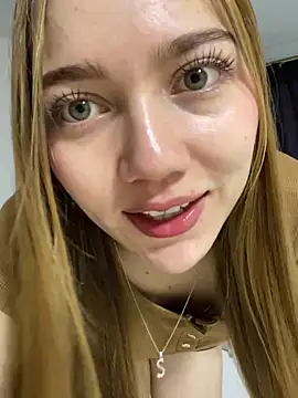 Snapshot of melody-dy chatting on January 15, 10:24 pm melody-dy online show from January 15, 10:24 pm