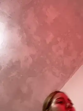 Snapshot of melody-dy chatting on March 3, 9:37 pm melody-dy online show from March 3, 9:37 pm