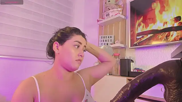 susanjons tcw online show from November 25, 1:49 am