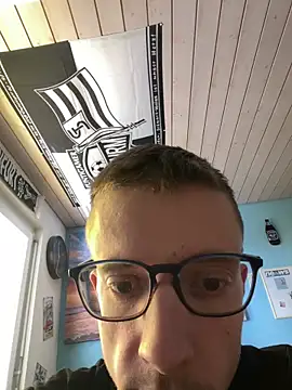 Sturmi18 online show from March 4, 9:37 am