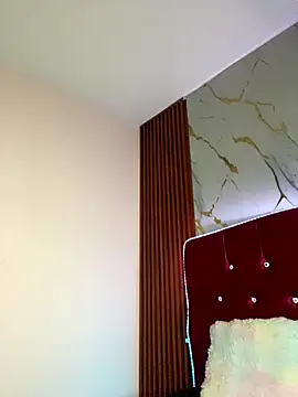 liss hot  online show from September 15, 9:59 pm