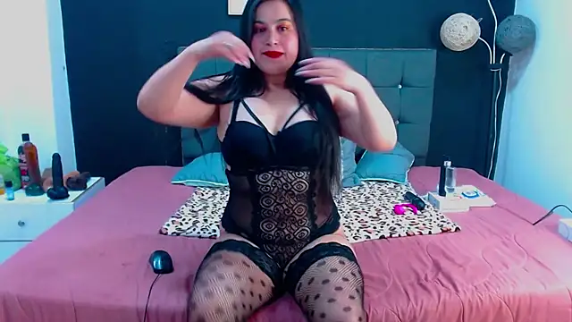 Snapshot of mia_xx1 chatting on November 15, 4:10 am mia xx1 online show from November 15, 4:10 am