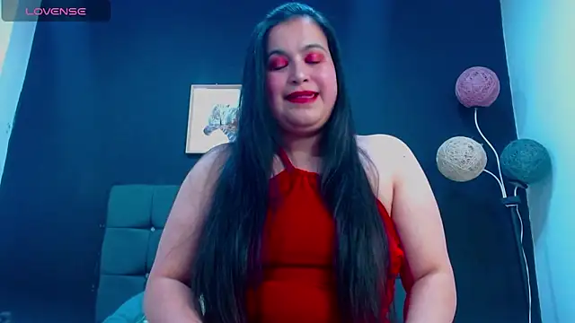 Snapshot of mia_xx1 chatting on November 19, 2:22 am mia xx1 online show from November 19, 2:22 am