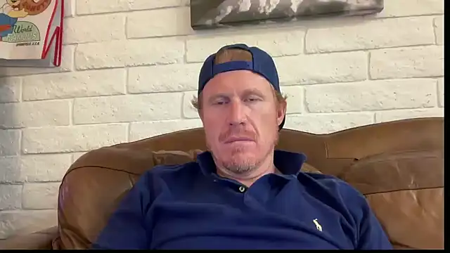 Snapshot of JeffJocc chatting on October 21, 4:02 am JeffJocc online show from October 21, 4:02 am