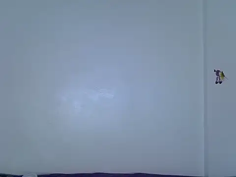 laetitia  online show from December 19, 10:33 am