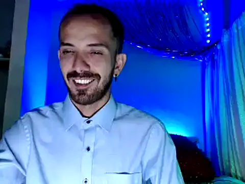 Tomas Tylor online show from December 11, 10:38 pm