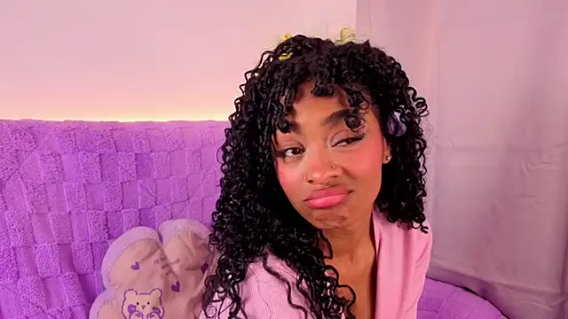 Heily Fox online show from February 6, 6:29 am