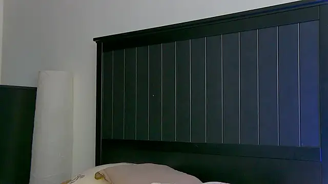 Yanira Muslim online show from April 9, 4:12 am