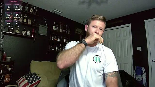 chillinthemosttt online show from December 30, 3:47 am