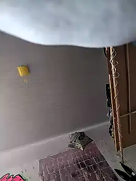 rebekka simpson online show from December 24, 4:19 pm