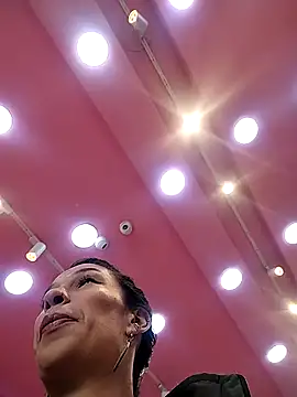 rebekka simpson online show from January 6, 3:38 pm