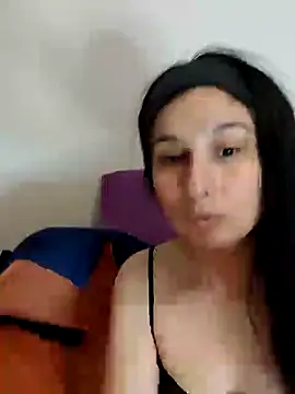 Bigyummmzul online show from January 2, 8:39 am