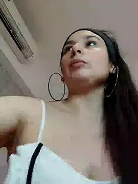 Bigyummmzul online show from February 9, 3:00 am