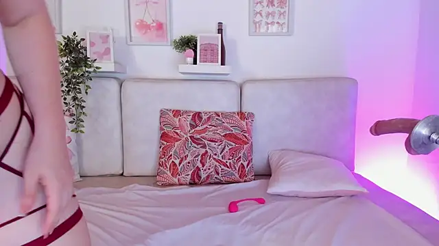 Malka Burning online show from September 13, 8:08 pm