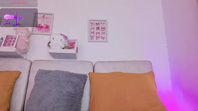 Malka Burning online show from April 11, 7:29 pm