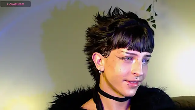 succubot online show from October 28, 6:50 am