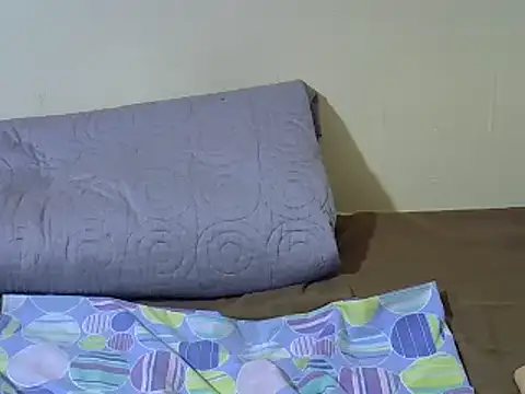 sweet essin online show from March 1, 7:51 am