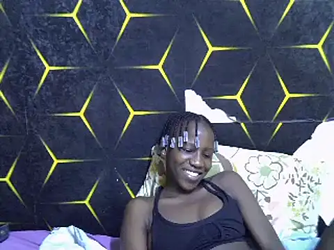 Snapshot of Spicey_diana chatting on February 10, 9:04 pm Spicey diana online show from February 10, 9:04 pm