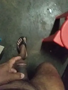 Snapshot of cenyon124 chatting on October 19, 4:18 pm cenyon124 online show from October 19, 4:18 pm