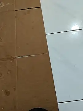 Snapshot of cenyon124 chatting on December 2, 3:18 pm cenyon124 online show from December 2, 3:18 pm