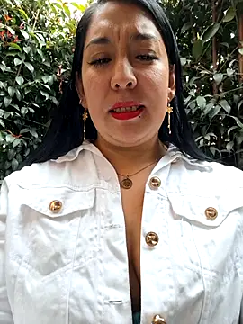 Bella keny online show from November 25, 5:24 pm