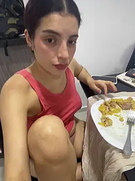 dakota le online show from April 25, 2:47 am